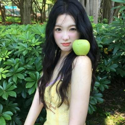 玫瑰园里的老少爷们儿